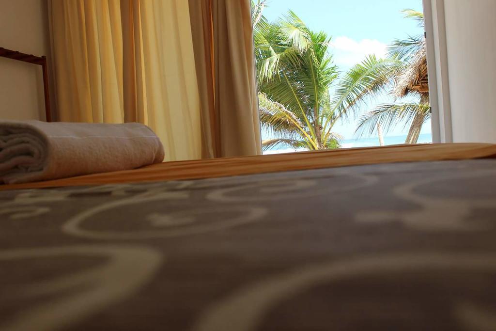 The Den Guest House Hikkaduwa Exterior foto